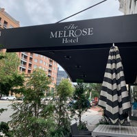 Photo prise au Melrose Georgetown Hotel par K D. le9/28/2020