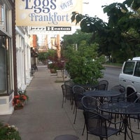 Photo taken at Eggs Over Frankfort by Nicole H. on 7/24/2014