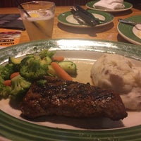 Photo taken at Applebee&amp;#39;s Grill + Bar by Ali on 4/1/2016
