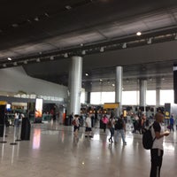 Photo taken at São Paulo / Guarulhos International Airport (GRU) by Paulo S. on 2/5/2016