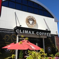 Photo taken at Climax Coffee 北谷ハンビー店 by active_co on 7/27/2013
