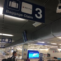 Photo taken at Terminal 2 Baggage Claim by Jimmy on 10/21/2017