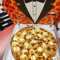 Снимок сделан в Bongiorno&amp;#39;s New York Pizzeria пользователем Laura F. 5/16/2022