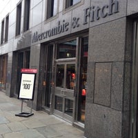 Photo taken at Abercrombie &amp;amp; Fitch by Vincent M. on 11/12/2015