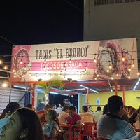 Foto diambil di Tacos El Bronco oleh Jesús J. pada 12/5/2019