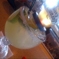 Photo taken at Applebee&amp;#39;s Grill + Bar by thAt L. on 5/16/2013