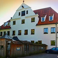 Das Foto wurde bei Brauereigasthof Fuchs - Neusäß von brauereigasthof fuchs neusass am 3/5/2016 aufgenommen