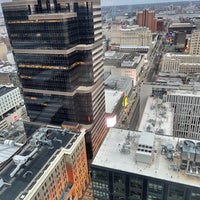 รูปภาพถ่ายที่ Loews Philadelphia Hotel โดย Justin G. เมื่อ 4/3/2022
