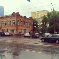 Photo taken at Остановка «Театр оперы и балета» by Woffka B. on 8/7/2013