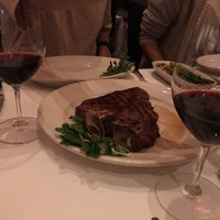 Das Foto wurde bei Morton&amp;#39;s The Steakhouse von Marina S. am 9/17/2019 aufgenommen