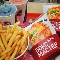 Photo taken at KFC by 👑💓👑Chuchulya on 3/17/2013