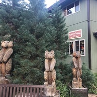 Photo taken at MONTECITO SEQUOIA LODGE by Christoph on 9/25/2017