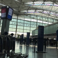 Photo taken at British Airways Check-in by Rich D. on 7/2/2018