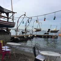 2/9/2018 tarihinde Ozgur U.ziyaretçi tarafından Tuzla Yat Kulübü Restaurant'de çekilen fotoğraf