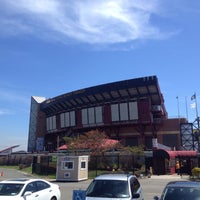 Foto scattata a Northwell Health at Jones Beach Theater da Dan S. il 5/10/2013