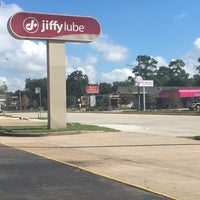 Photo taken at Jiffy Lube by Jessica J. on 9/16/2018
