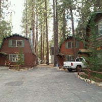 Review Golden Bear Cottages Resort