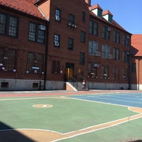 P S 101 The School In The Gardens Forest Hills 2 Russell Pl