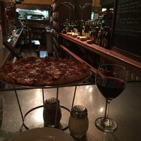 Foto scattata a Pizzeria Avanti da Ned H. il 11/9/2014