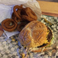 Das Foto wurde bei Scooter&amp;#39;s Burgers von Jon K. am 5/2/2020 aufgenommen