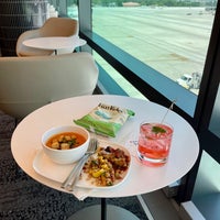 Photo taken at Delta Sky Club by Arun N. on 6/20/2023