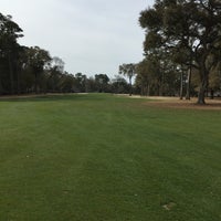Das Foto wurde bei Tidewater Golf Club von Damen S. am 3/17/2016 aufgenommen