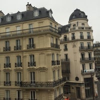Photo taken at Hôtel Opéra La Fayette by Delete on 5/2/2015