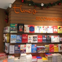 Photo taken at Times Bookstores by JoJoanne 菲. on 11/28/2018