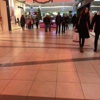Foto tirada no(a) М5 Молл / M5 Mall por Сергей Ш. em 1/2/2018