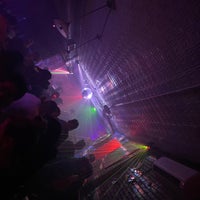 Photo prise au Posh Bar &amp;amp; Lounge par Shawn B. le2/1/2020