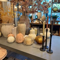 Photo taken at Pottery Barn by Shawn B. on 10/10/2022