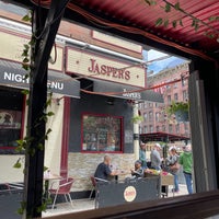 Foto tomada en Jasper&amp;#39;s Taphouse &amp;amp; Kitchen  por Shawn B. el 5/31/2021