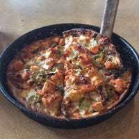 Photo taken at Classic Chicago&amp;#39;s Gourmet Pizza by Tiffany R. on 5/27/2017