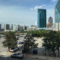 Photo taken at SpringHill Suites by Marriott Dallas Downtown/West End by UNOlker on 4/22/2023