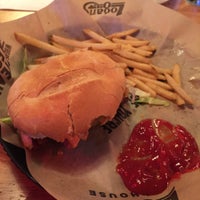 Photo taken at Logan&amp;#39;s Roadhouse by Dylan A. on 10/25/2015