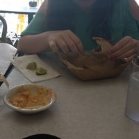 8/1/2017 tarihinde April O.ziyaretçi tarafından Corner Taco'de çekilen fotoğraf