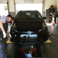 รูปภาพถ่ายที่ Pat Lobb Toyota of McKinney โดย Stephane B. เมื่อ 10/8/2015