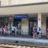 Photo taken at Stazione La Spezia Centrale by 진영 박. on 7/27/2022