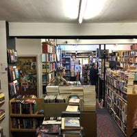 Photo taken at Book Mongers by Alexia K. on 9/17/2018