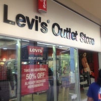 Levi's Outlet - 1 tip