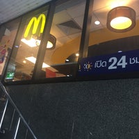 Photo taken at McDonald&amp;#39;s &amp;amp; McCafé by bãb🧸 B. on 2/23/2020