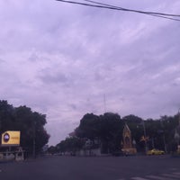 Photo taken at Suan Mitsakawan Intersection by bãb🧸 B. on 9/4/2019