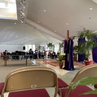 Photo taken at Winnetka Presbyterian Church by Edward S. on 4/10/2022