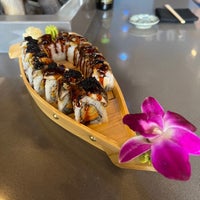 Снимок сделан в Blue Sushi Sake Grill пользователем Marie B. 7/29/2022