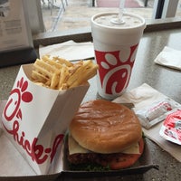Photo taken at Chick-fil-A by Richie C. on 4/22/2015