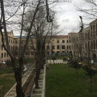 Photo taken at Hukuk Fakültesi by muваreк а. on 1/25/2018