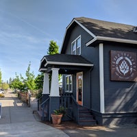 Photo taken at Tigard Taphouse by Marc T. on 5/4/2019