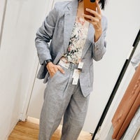 Photo taken at UNIQLO (ユニクロ) by リア on 2/12/2021