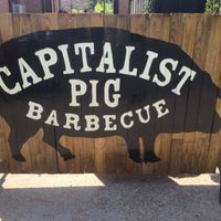 6/21/2014 tarihinde Jackie P.ziyaretçi tarafından Capitalist Pig'de çekilen fotoğraf