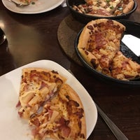 Photo taken at Pizza Hut by Fabio L. on 7/7/2018